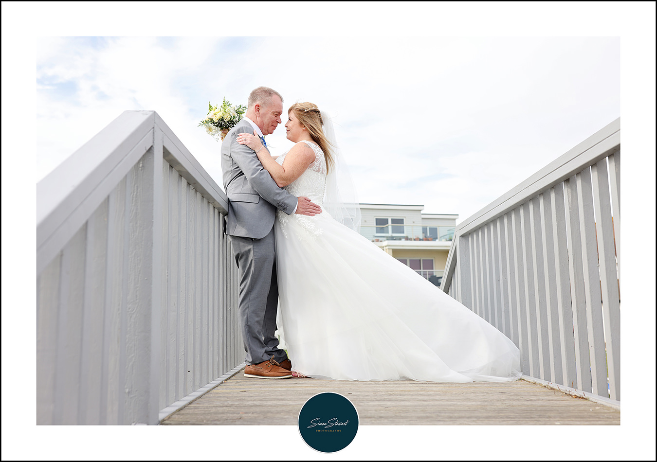 Wedding of Karen & Paul at The Cooden Beach Hotel 