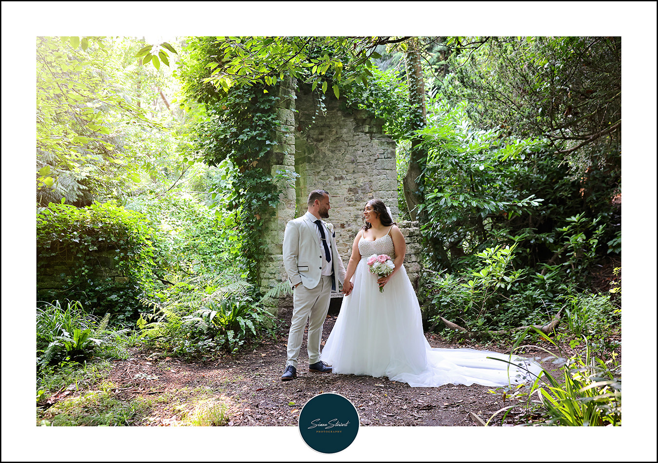 Wedding of Sarah & Matthew at The Ravenswood