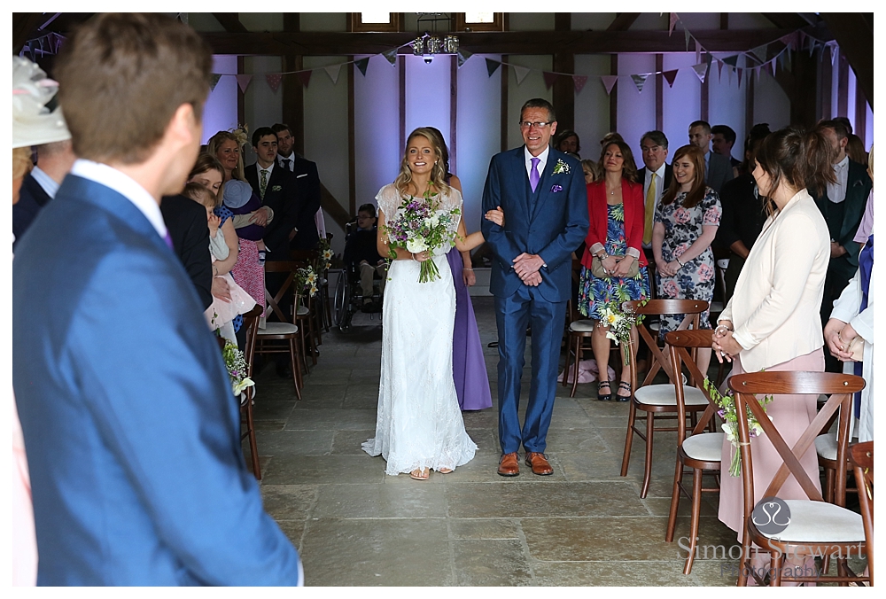 ross-hannahs-beautiful-wedding-brookfield-barn