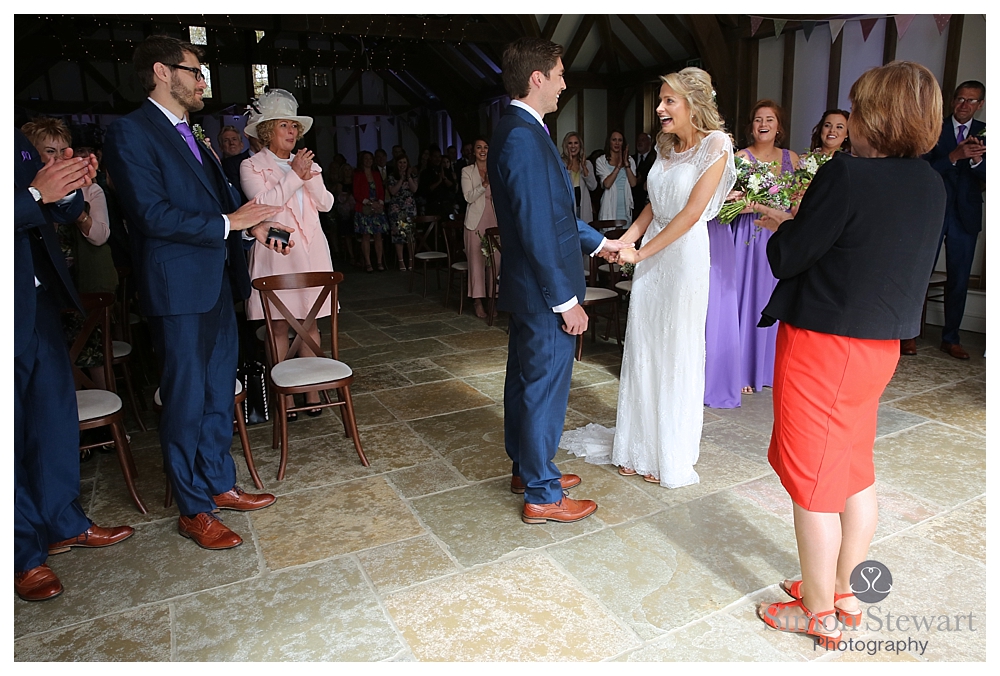 ross-hannahs-beautiful-wedding-brookfield-barn