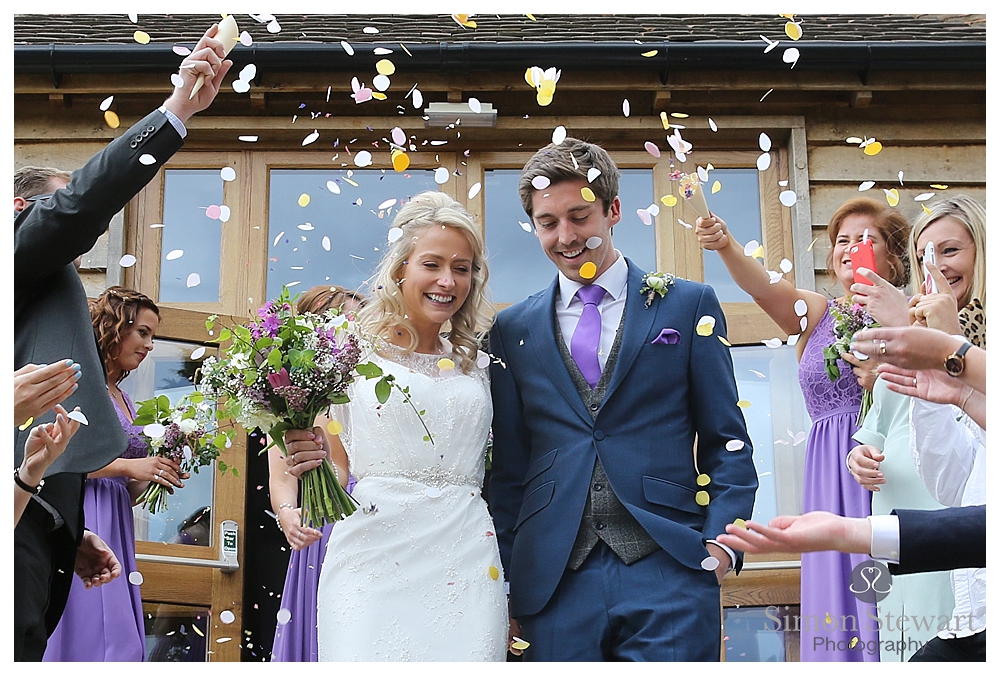 ross-hannahs-beautiful-wedding-brookfield-barn