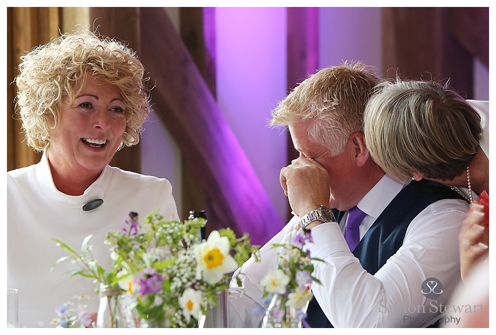 ross-hannahs-beautiful-wedding-brookfield-barn