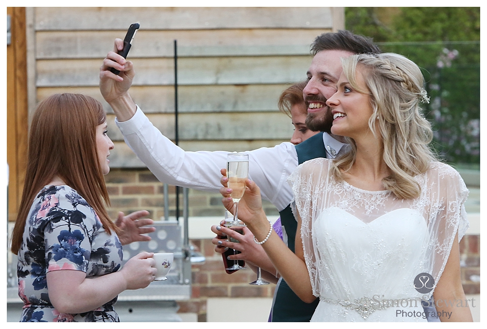 ross-hannahs-beautiful-wedding-brookfield-barn